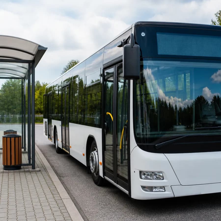Nowy operator transportu zbiorowego w gminie Resko od początku 2025 roku